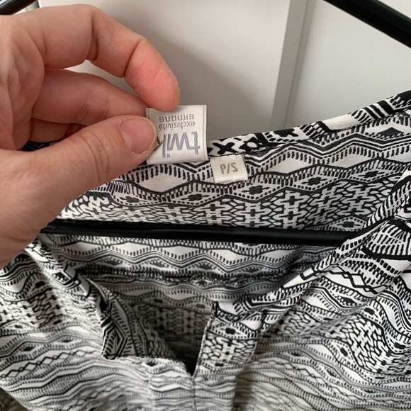 Twik blouse - Picture 2 of 4